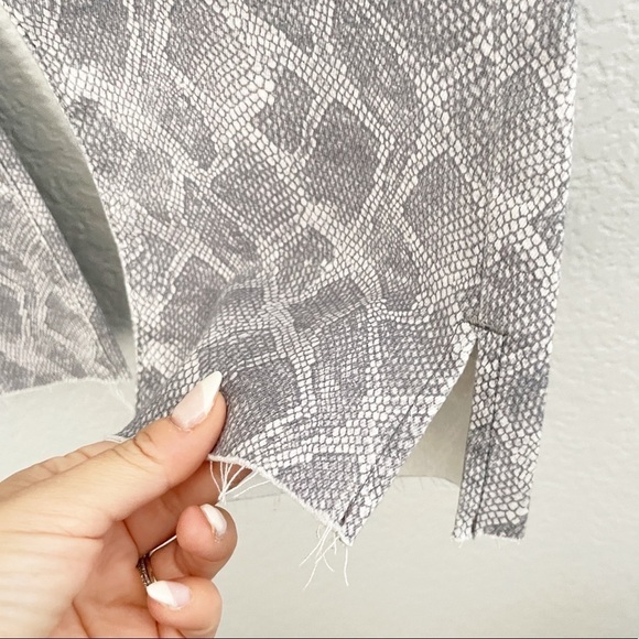 Nwt PAIGE Hoxton Slim Snakeskin Jeans Periscope Viper 26 - Picture 8 of 14